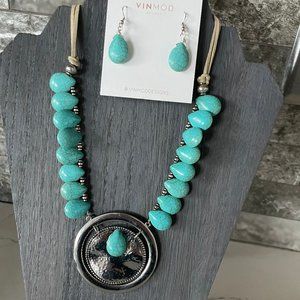 VINMOD Designs Statement Turquoise Color Silver Pendant Necklace & Earrings 20"